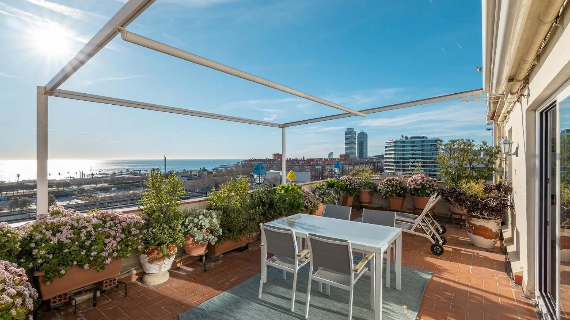 Stay U-Nique Apartments Taulat Barcelona Spanien
